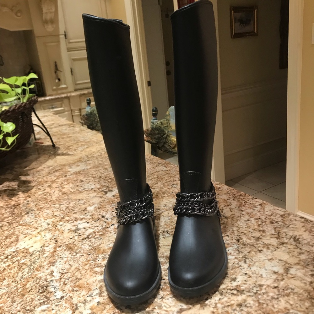 Moschino boots
